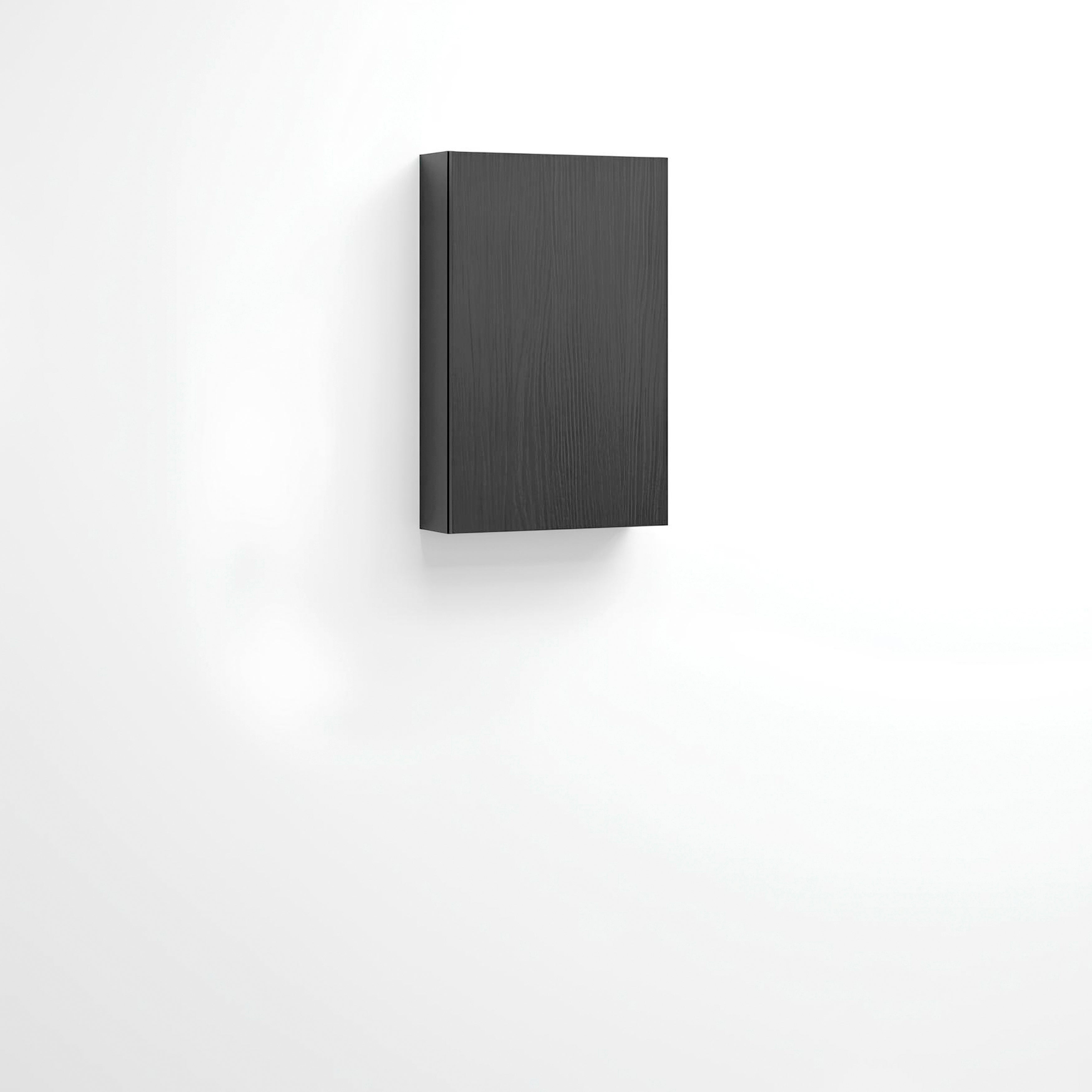 Crown Väggskåp 450x700